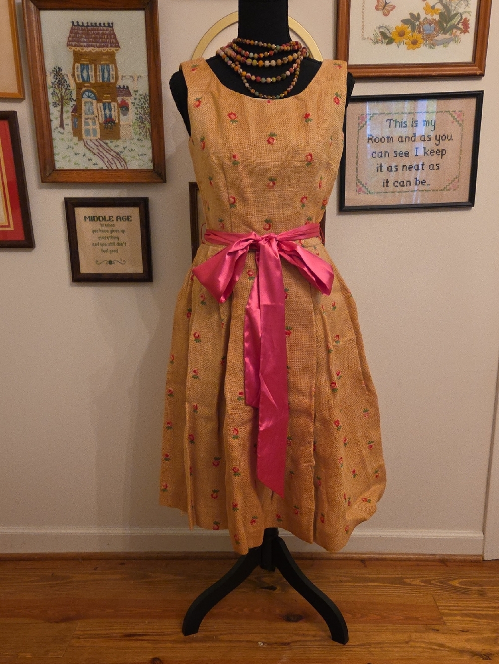Vintage 1950's Burlap Embroidered Rose Dress with Pink Sash Size Small